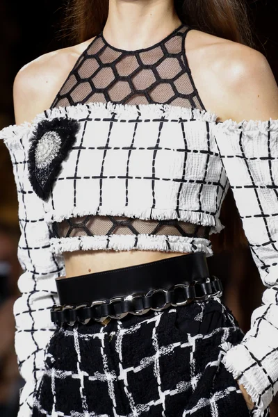 Look 59